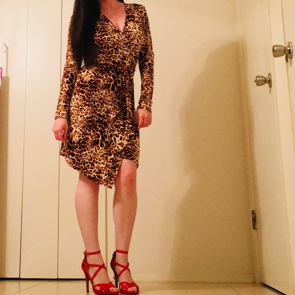 JustFab Dresses & Skirts - Printed Wrap Leopard Dress